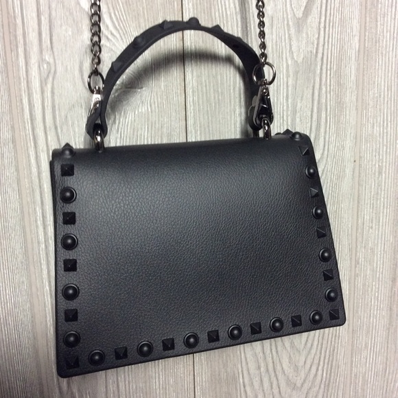 NWT RECYCLED TIRE Black Stud Purse Unique - Picture 2 of 3